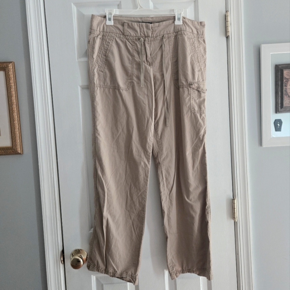 Tommy Hilfiger Tan Cargo Pants Relaxed Fit
